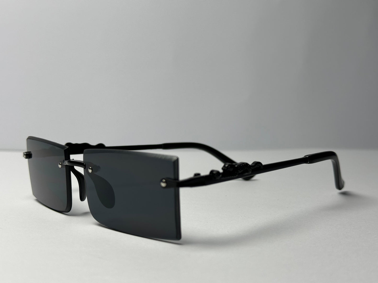 KARAN AUJLA STYLE RIMLESS GLASSES BLACK FRAME